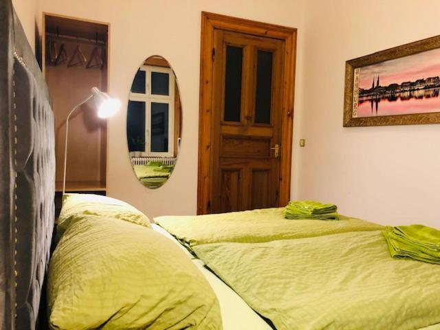 Gaestezimmer Am Hansaplatz Гамбург Номер фото
